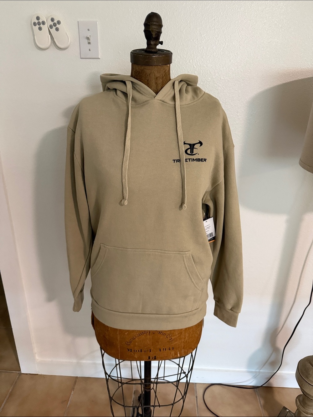 NWT TrueTimber Cream Logo Hoodie Sizes S, M & L